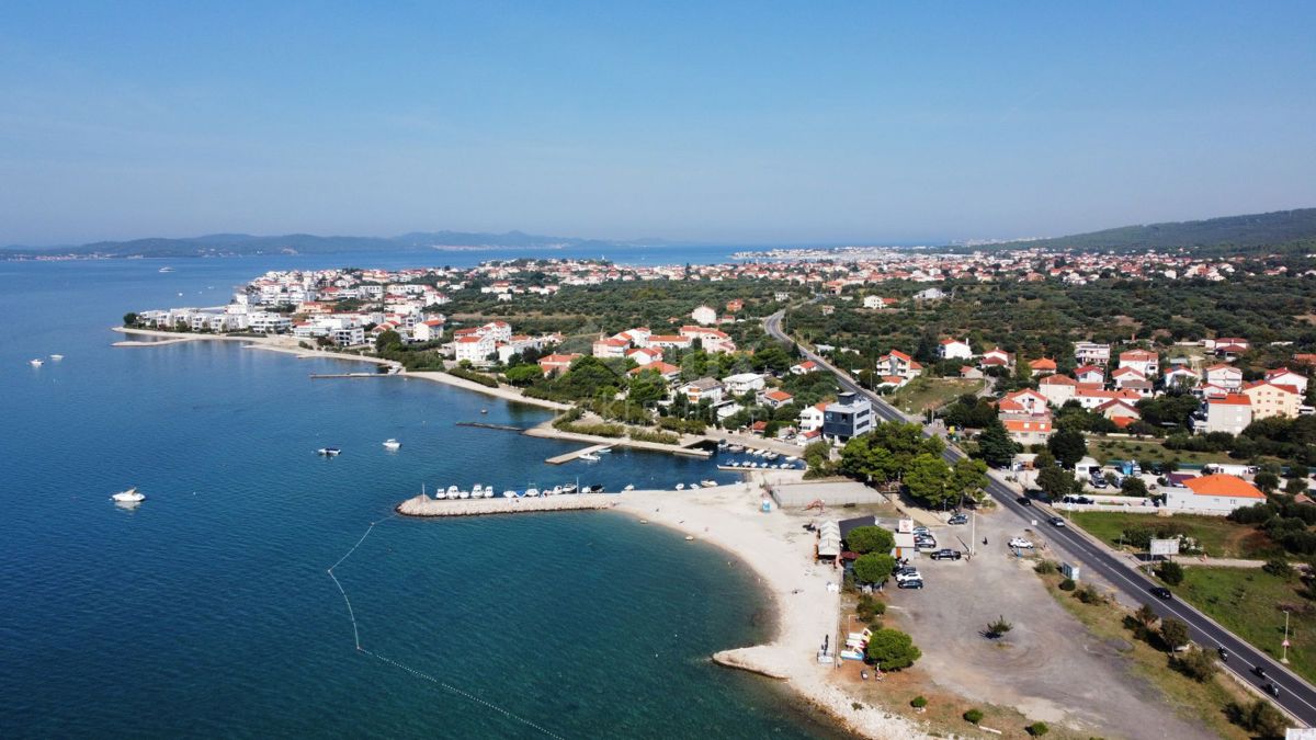 ZADAR, SUKOŠAN, 3s + kopalnica stanovanje v vrhunski novogradnji s pogledom na morje