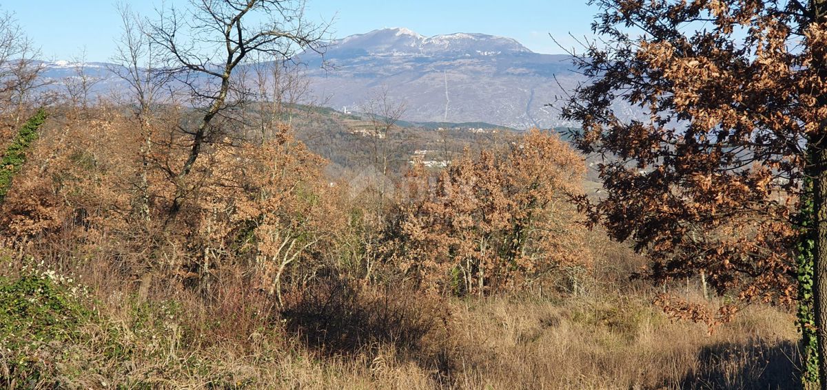 ISTRA, LABIN - Priložnost! Zazidljivo zemljišče (2200m2), lep odprt razgled