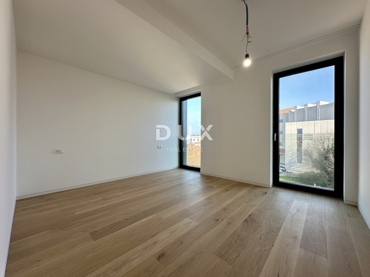 UMAG, CENTER - Stanovanje v luksuzni novogradnji, prva vrsta do morja