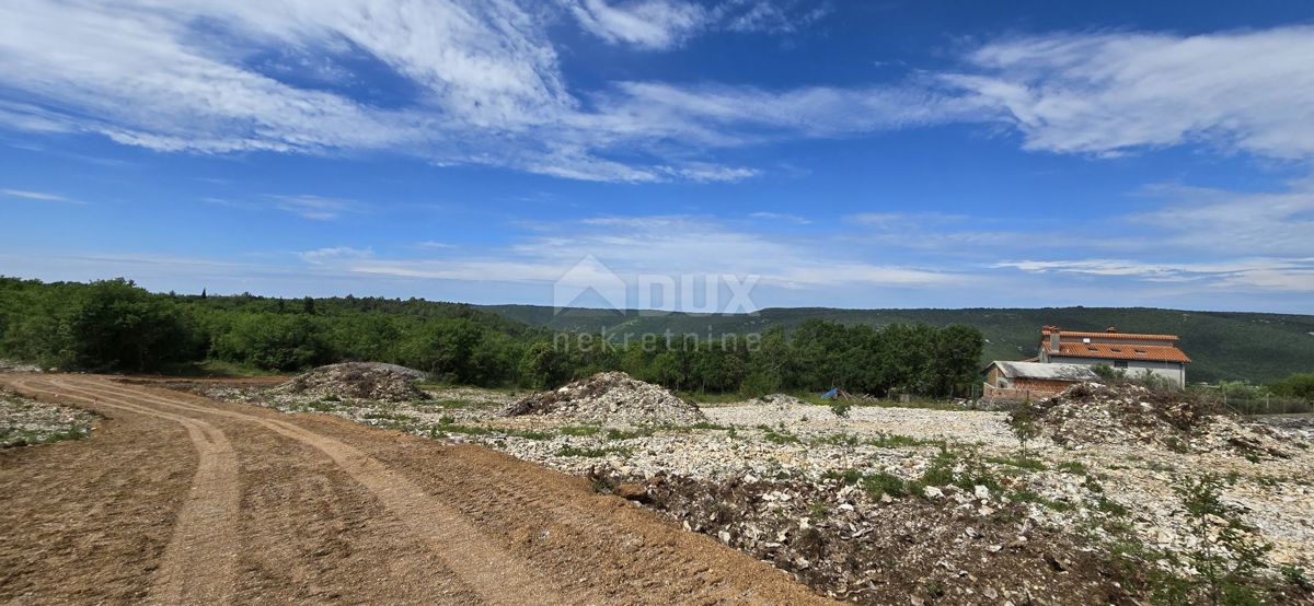 ISTRA, RABAC - Prostorno gradbeno zemljišče s pogledom na morje