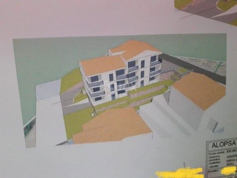 Senj, 602m2
