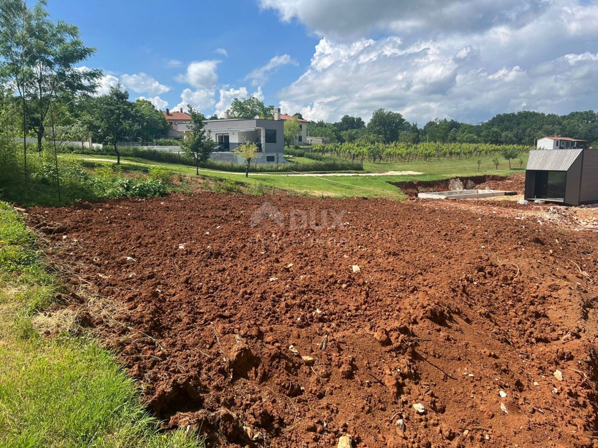 ISTRA, LABIN - Zazidljivo zemljišče na odlični mikrolokaciji