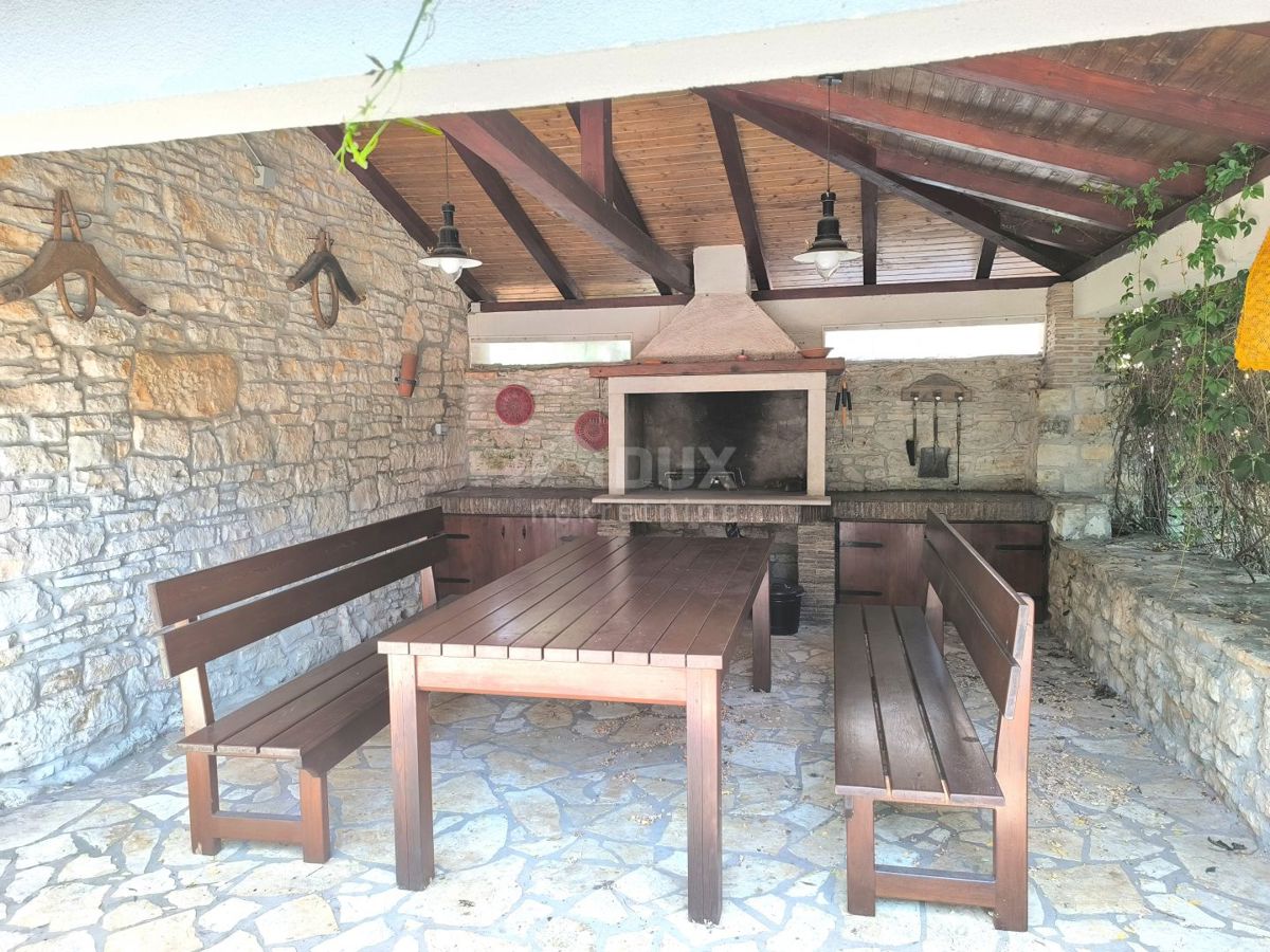 Butkovići, Svetvinčenat, 140m2