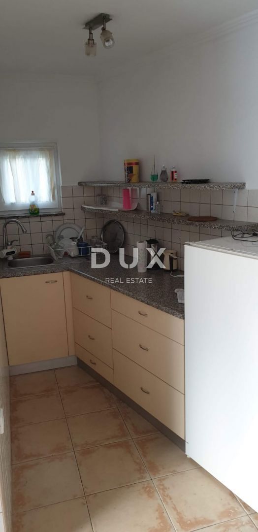 CRIKVENICA - Dva apartmaja s teraso!