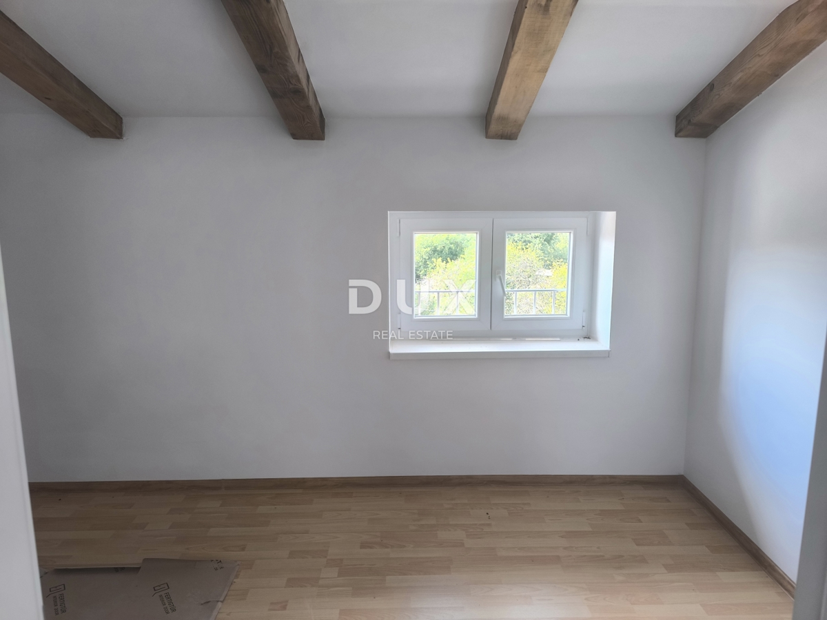 ISTRA, JURŠIĆI - Kamnita hiša z bazenom + apartma, NA KLJUČ