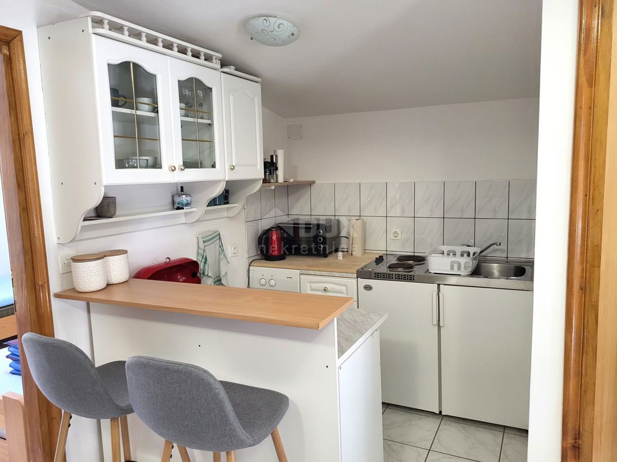 ISTRA, MARČANA - Samostojna hiša z 2 apartmajema