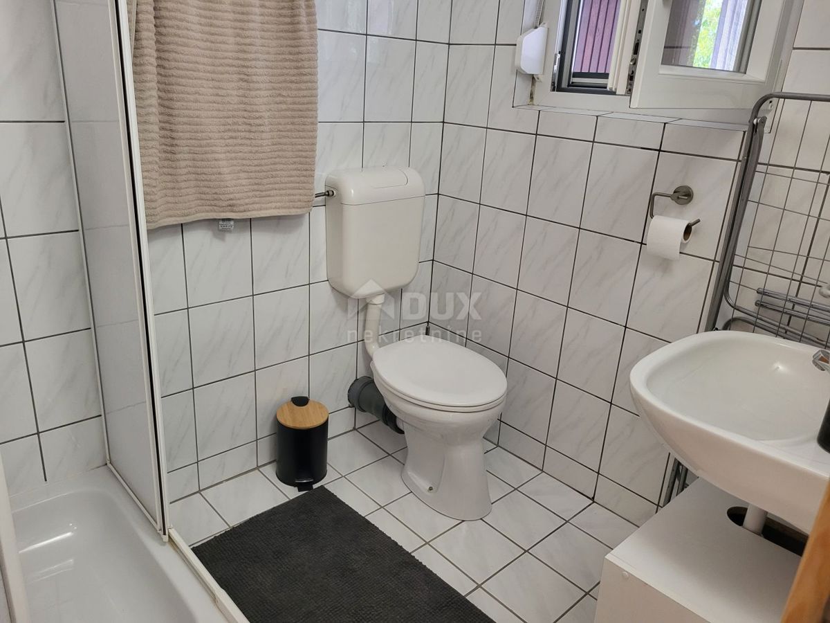 ISTRA, MARČANA - Samostojna hiša z 2 apartmajema