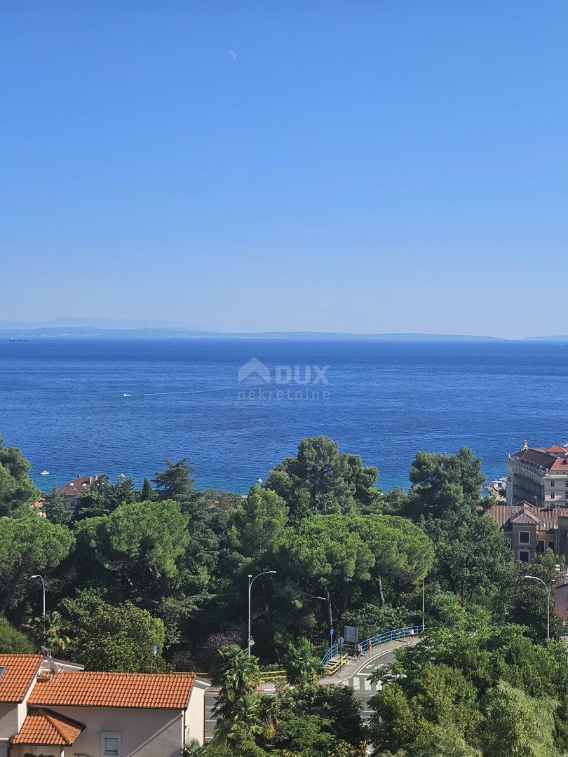 OPATIJA, CENTER - dvoetažni penthouse 4333m2 s panoramskim pogledom na morje in strešno teraso S2