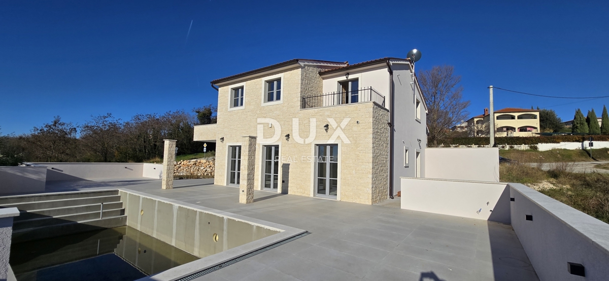 ISTRA, POREČ - Novozgrajena vila z neskončnim bazenom, zasebnim podzemnim parkiriščem in fantastičnim pogledom na morje