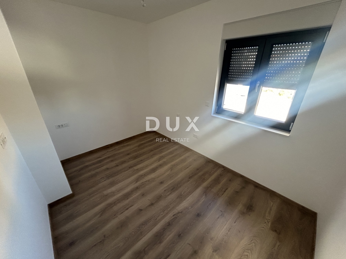 ŠIBENIK, VODICE - Trisobno stanovanje v novogradnji na mirni lokaciji