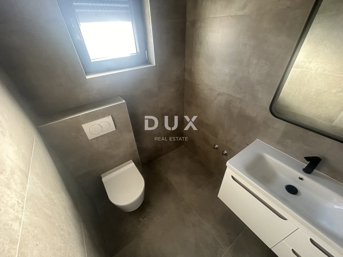 ŠIBENIK, VODICE - Trisobno stanovanje v novogradnji na mirni lokaciji