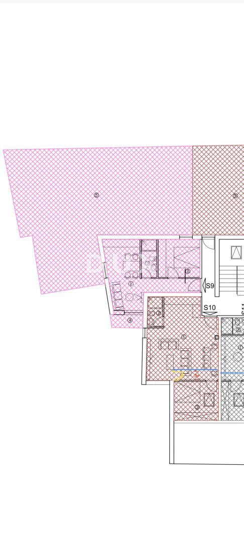 CRIKVENICA - Apartma 61,47 m2, 450 m od morja