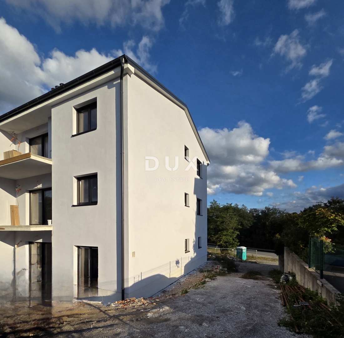 MATULJI, JURDANI, PERMANI - stanovanje 68m2 + galerija 31m2, 2. nadstropje 3s + dnevna soba 