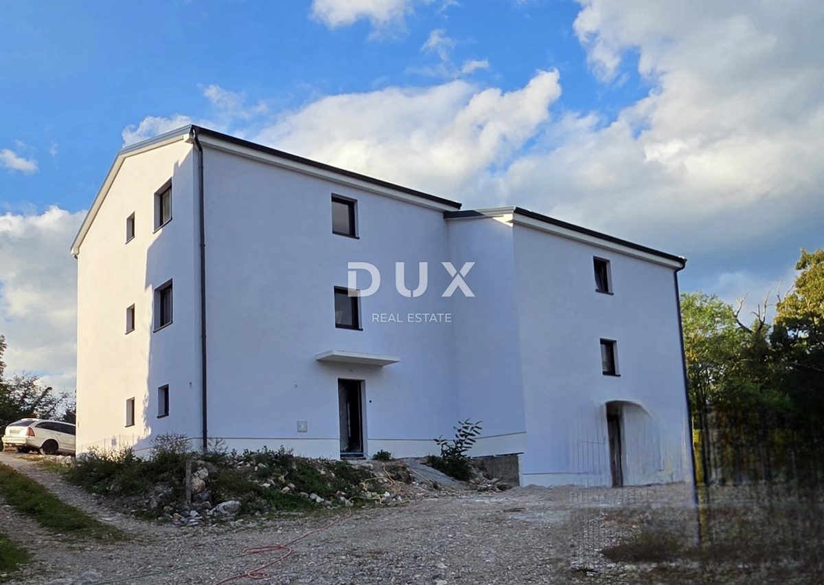 MATULJI, JURDANI, PERMANI - stanovanje 68m2 + galerija 31m2, 2. nadstropje 3s + dnevna soba 