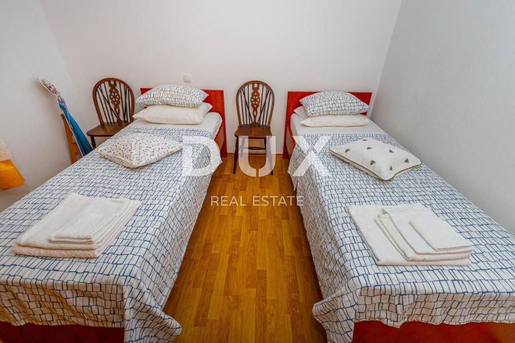 CRIKVENICA, DRAMALJ - stanovanje s čudovito teraso 