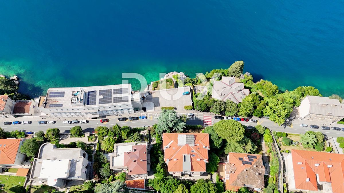 Hiša Pećine, Rijeka, 410m2
