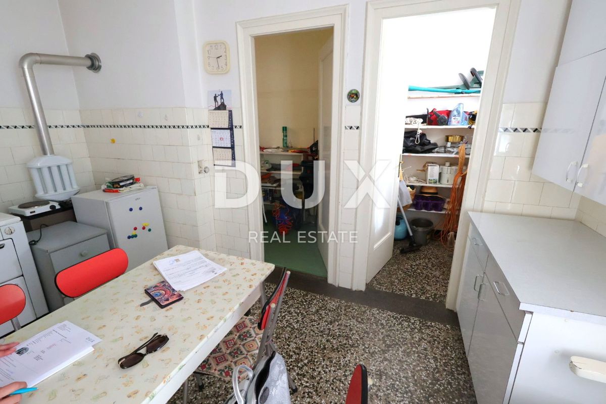 Hiša Pećine, Rijeka, 410m2