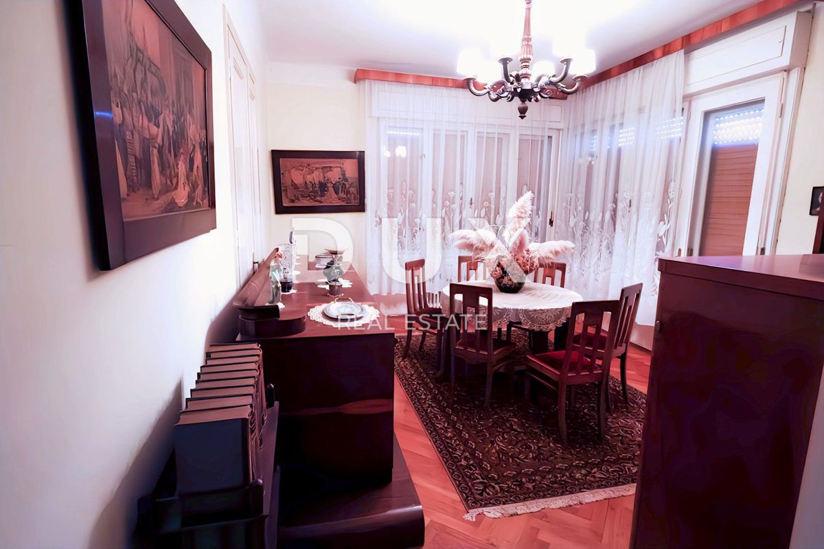 Hiša Pećine, Rijeka, 410m2