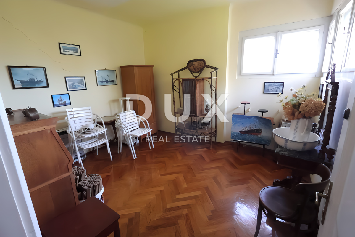 Hiša Pećine, Rijeka, 410m2