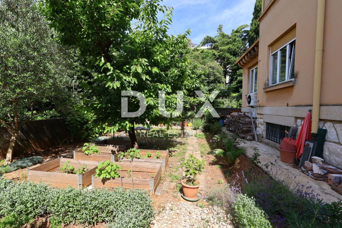 Hiša Pećine, Rijeka, 410m2