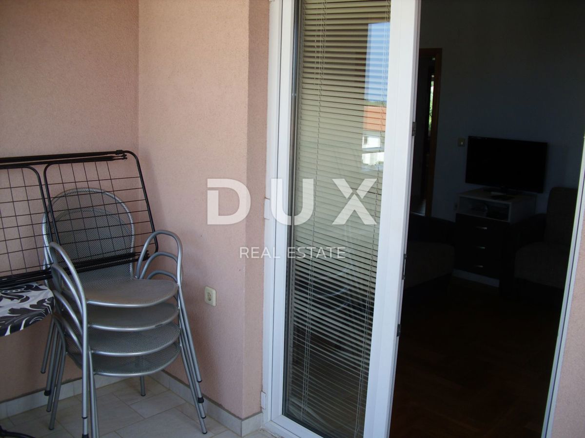 OTOK KRK, MALINSKA - Apartma 2 spalnici + dnevna soba z razgledom in parkiriščem