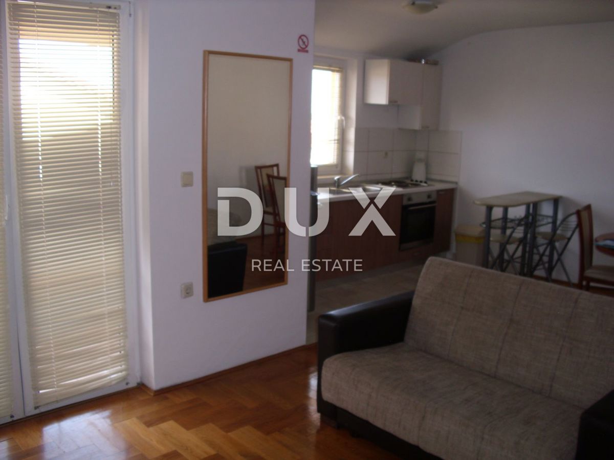 OTOK KRK, MALINSKA - Apartma 2 spalnici + dnevna soba z razgledom in parkiriščem