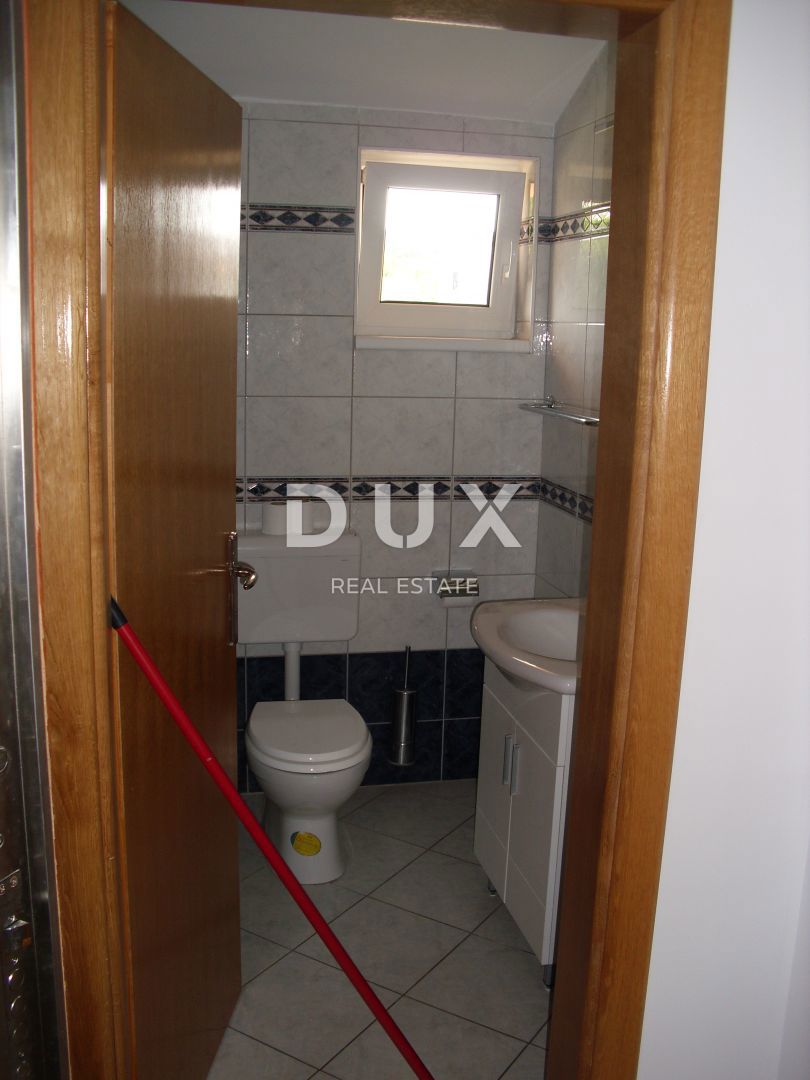 OTOK KRK, MALINSKA - Apartma 2 spalnici + dnevna soba z razgledom in parkiriščem