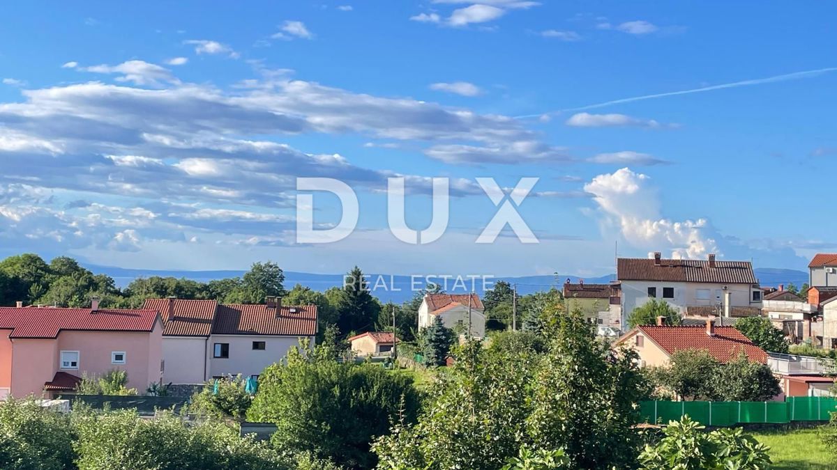 OPATIJA, MATULJI - družinska hiša z vrtom in pogledom na morje