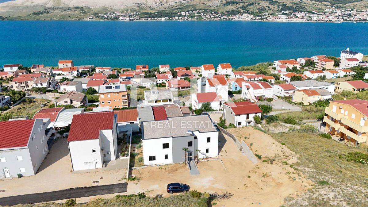 OTOK PAG, PAG - 96m2 stanovanje le 50 metrov od morja