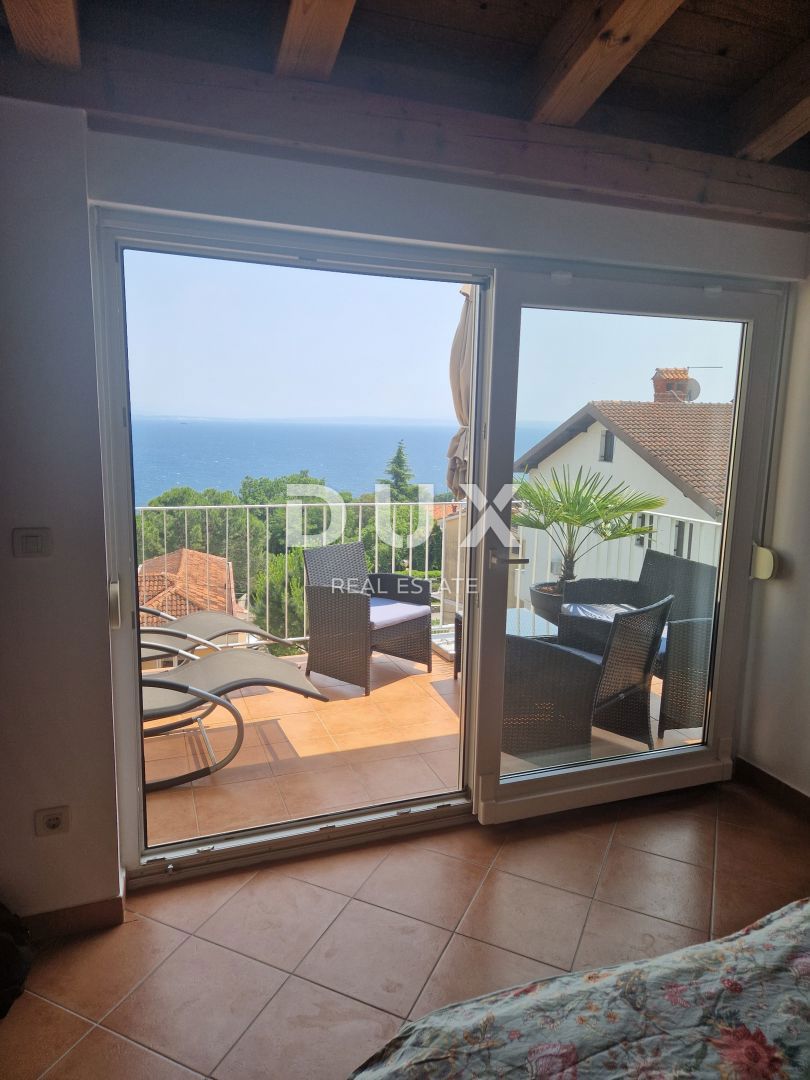 OPATIJA, IČIĆI - čudovito stanovanje v hiši z dvema terasama in panoramskim pogledom na morje