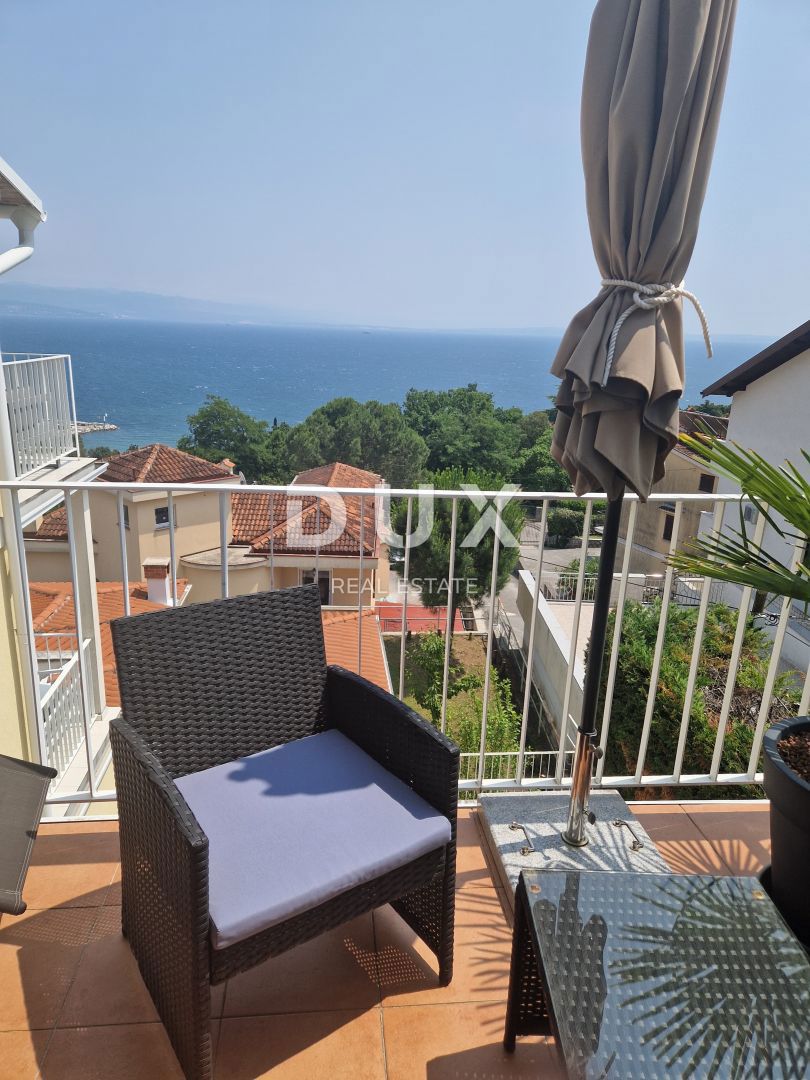 OPATIJA, IČIĆI - čudovito stanovanje v hiši z dvema terasama in panoramskim pogledom na morje