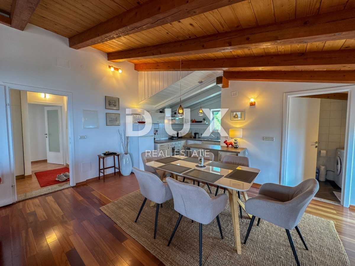 OPATIJA, IČIĆI - čudovito stanovanje 107m2 v hiši z dvema terasama in panoramskim pogledom na morje