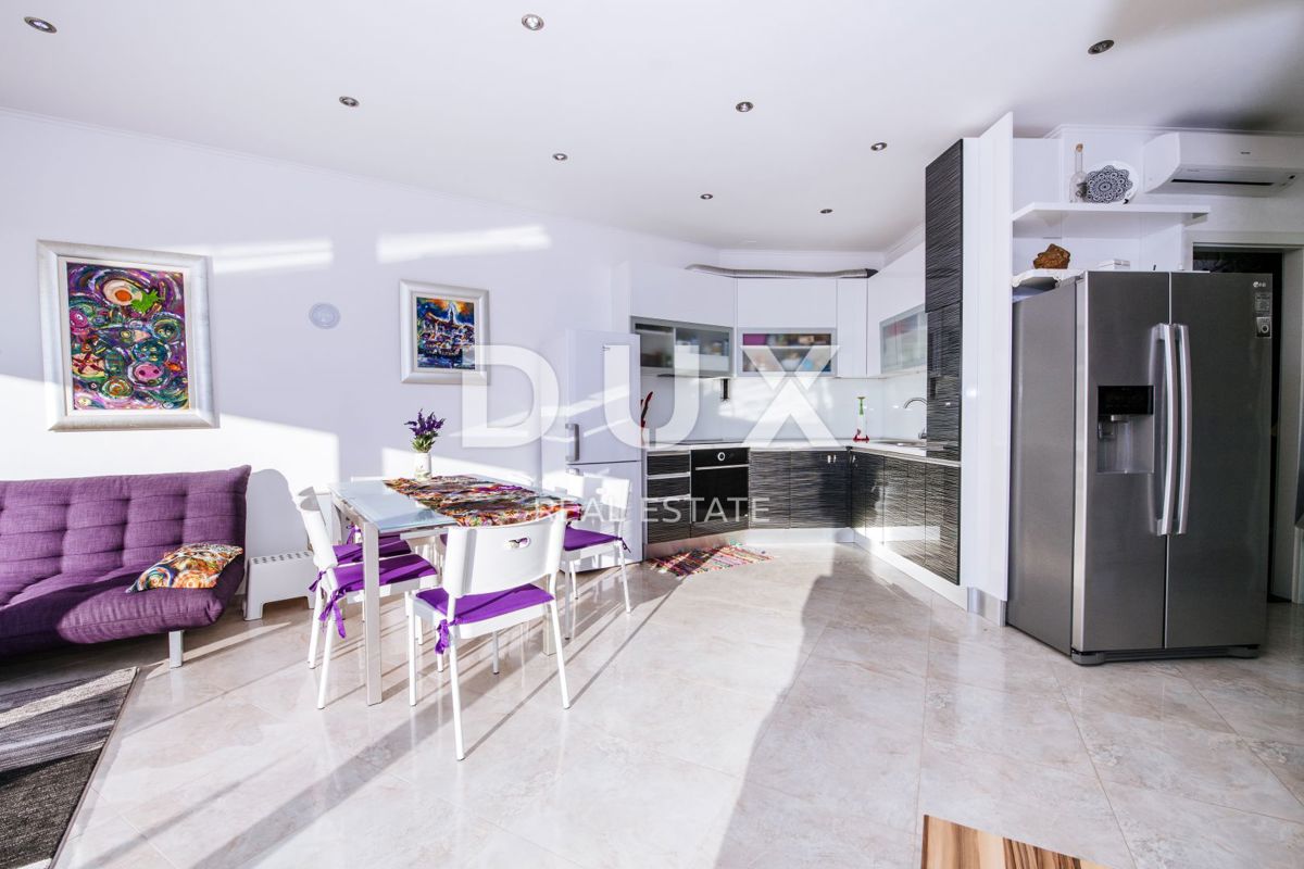 OTOK PAG, KOŠLJUN - Vila ob morju s 4 apartmaji