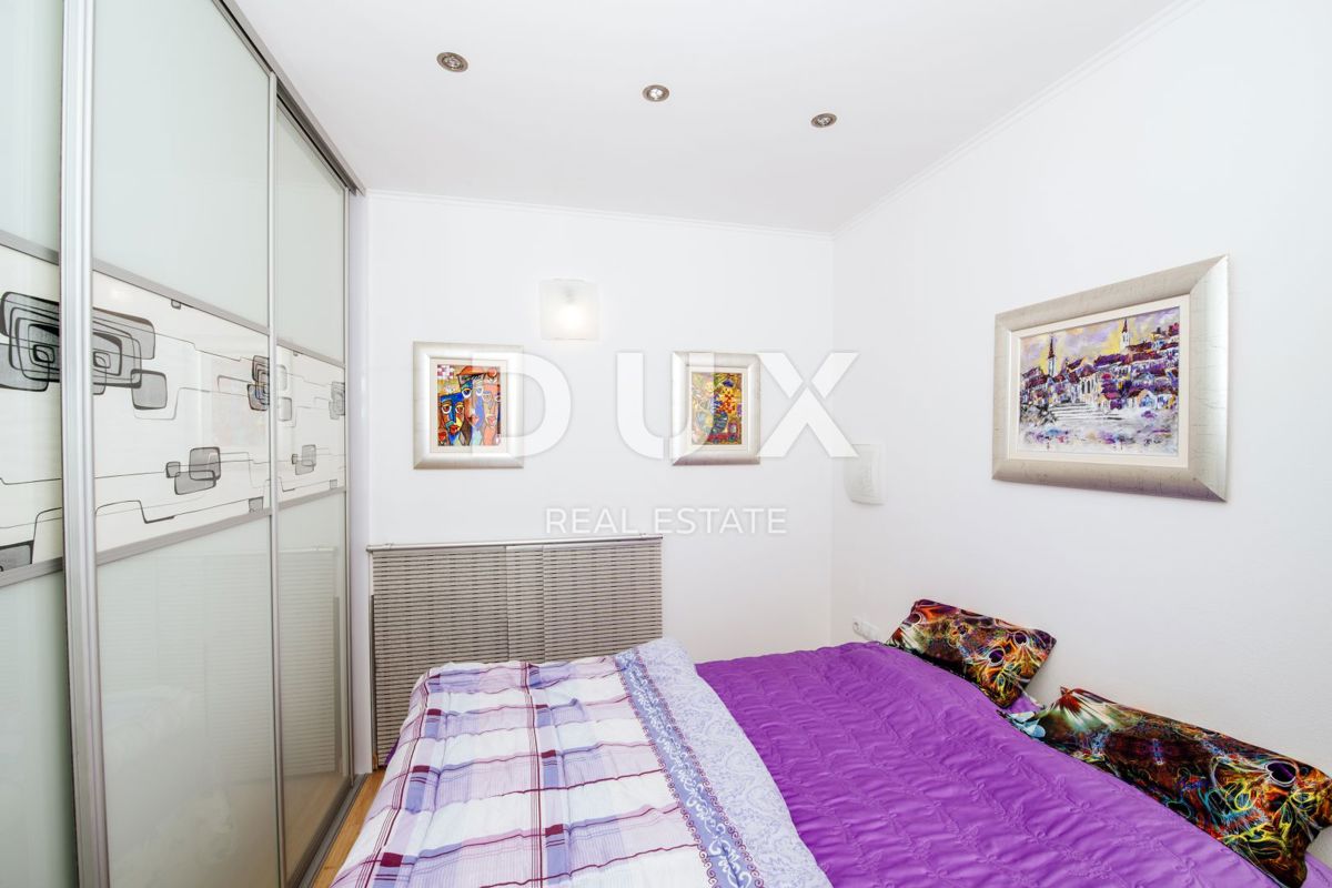 OTOK PAG, KOŠLJUN - Vila ob morju s 4 apartmaji