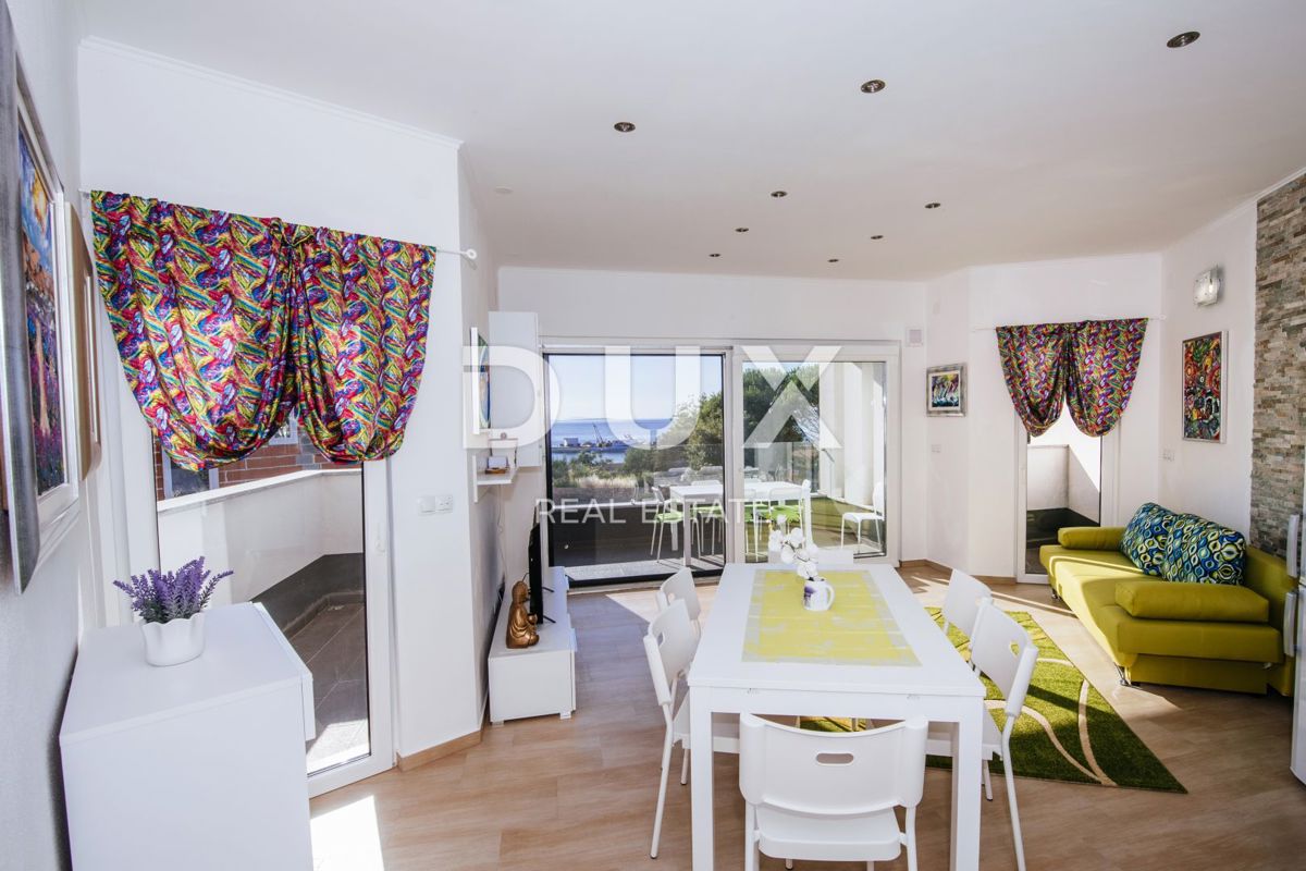 OTOK PAG, KOŠLJUN - Vila ob morju s 4 apartmaji