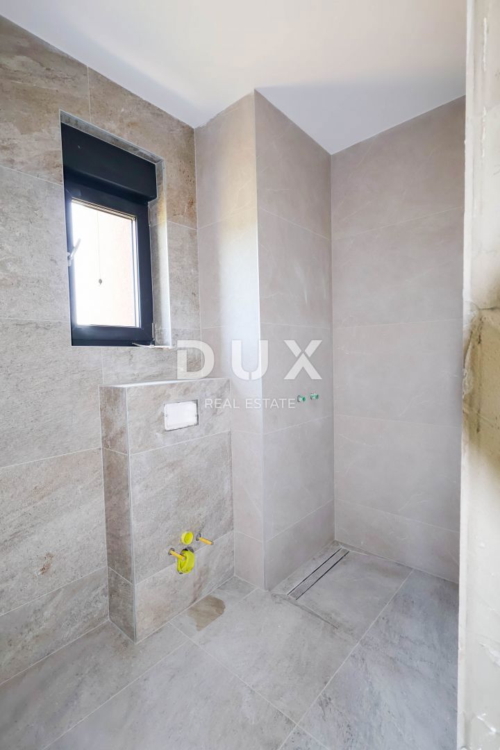 NOVALJA, JAKIŠNICA - Apartma 58m2 v prvem nadstropju s čudovitim pogledom na morje