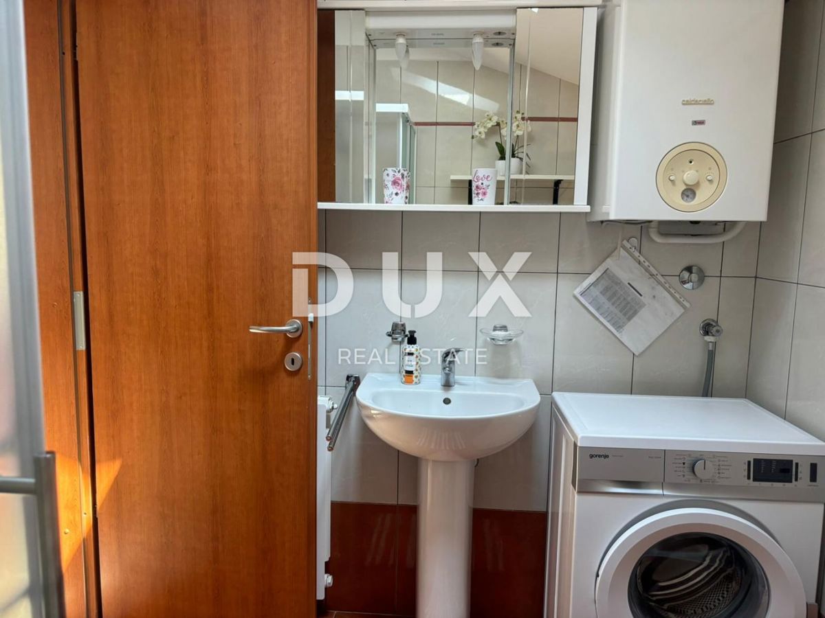 ISTRA, BANJOLE Apartma z bazenom in teraso 300 metrov od morja!
