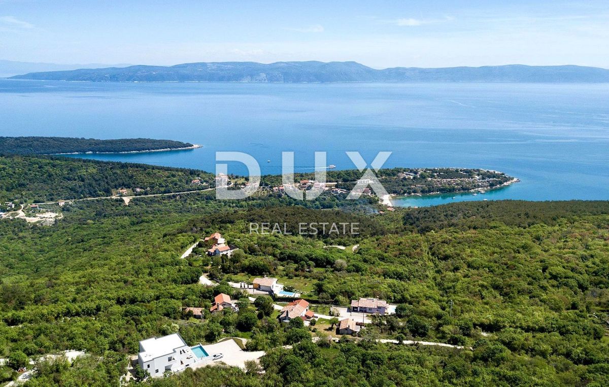 ISTRA, RABAC - Izjemna vila s spektakularnim pogledom na morje