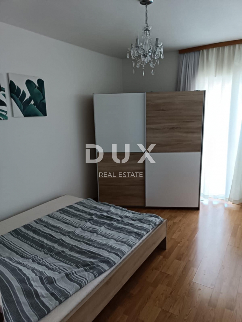 VODICE, ŠIBENIK - PRILOŽNOST! Hiša s 5 apartmaji na mirni lokaciji 