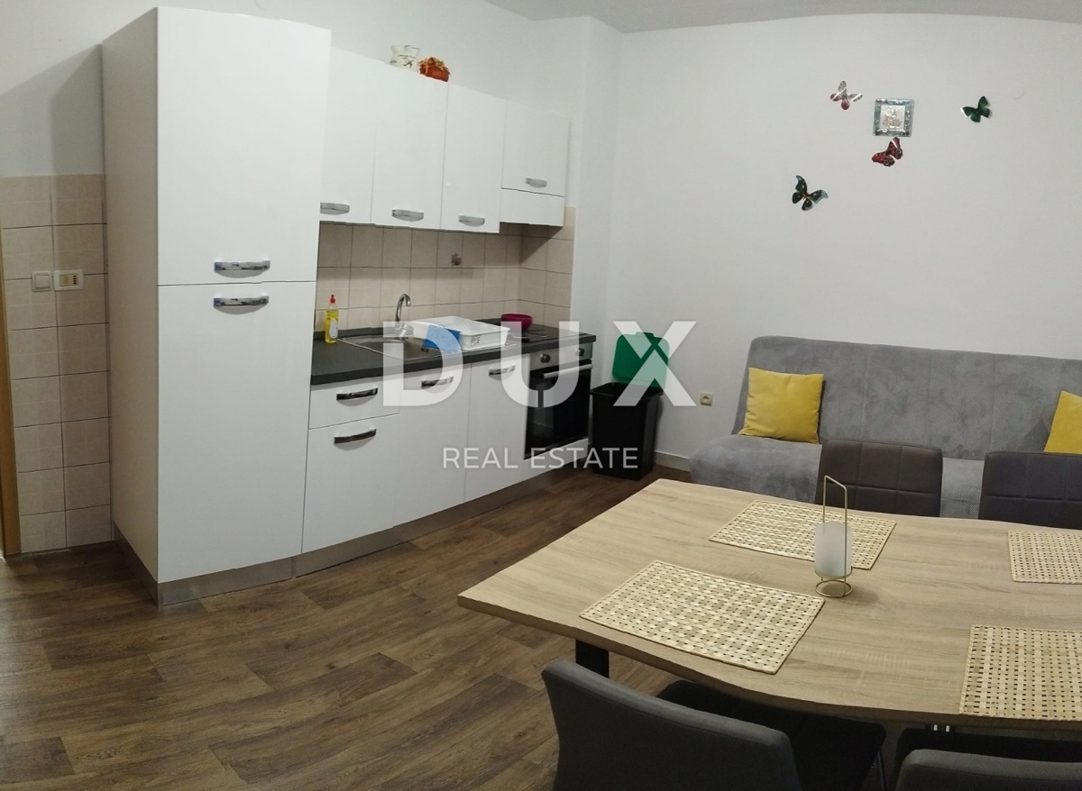 Hiša Valdebek, Pula, 450m2
