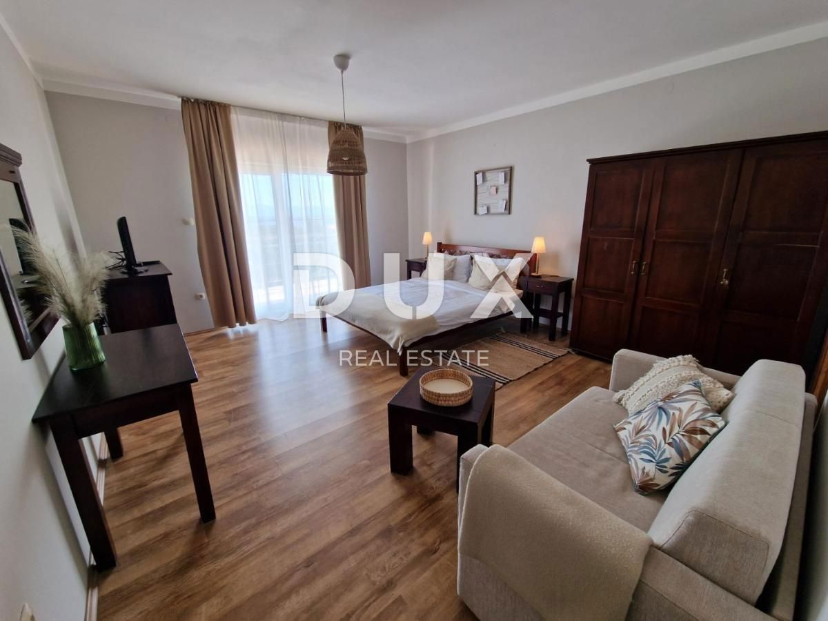 CRIKVENICA - Čudovita hiša s panoramskim pogledom na morje