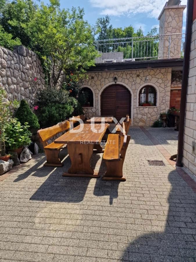 CRIKVENICA - Čudovita hiša s panoramskim pogledom na morje