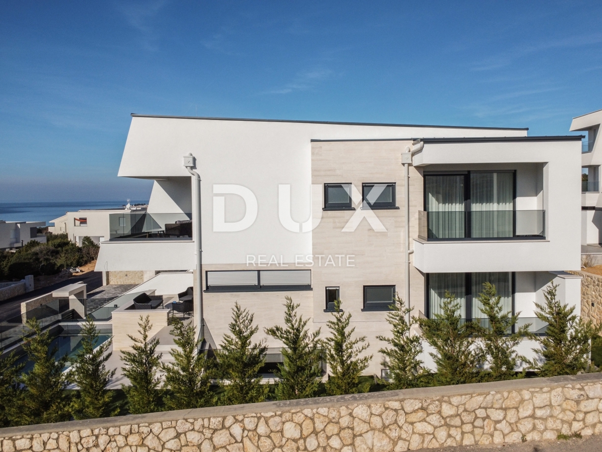 OTOK PAG, NOVALJA - Vila s 4 spalnicami, bazenom in savno, 148,50 m2