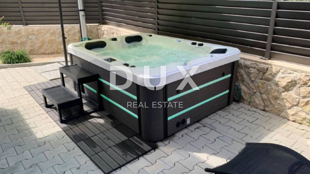 OTOK PAG, NOVALJA - Vila s 4 spalnicami, bazenom in savno, 148,50 m2