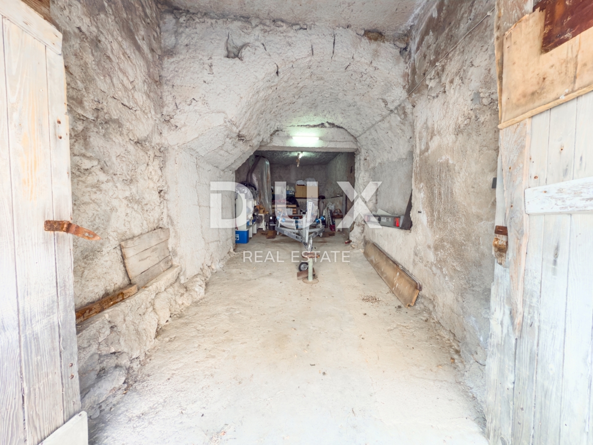 Hiša Draga Bašćanska, Baška, 190m2