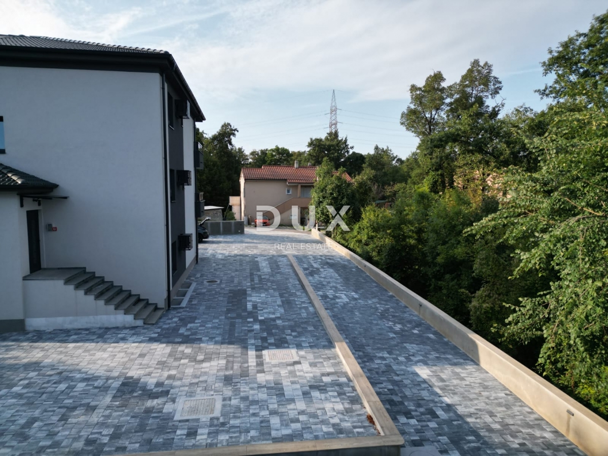 MATULJI, JUŠIĆI, JURDANI - stanovanje v 1. nadstropju 83,16 m2 v novogradnji DB+2S z vrtom 