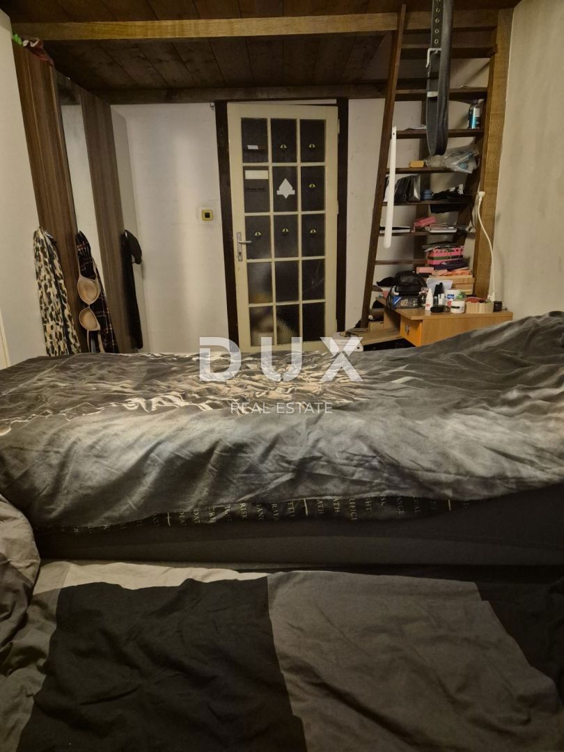 RIJEKA, CENTER - prostorno 3S+DB 