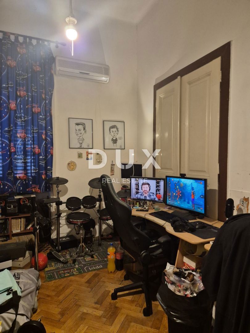 RIJEKA, CENTER - prostorno 3S+DB 