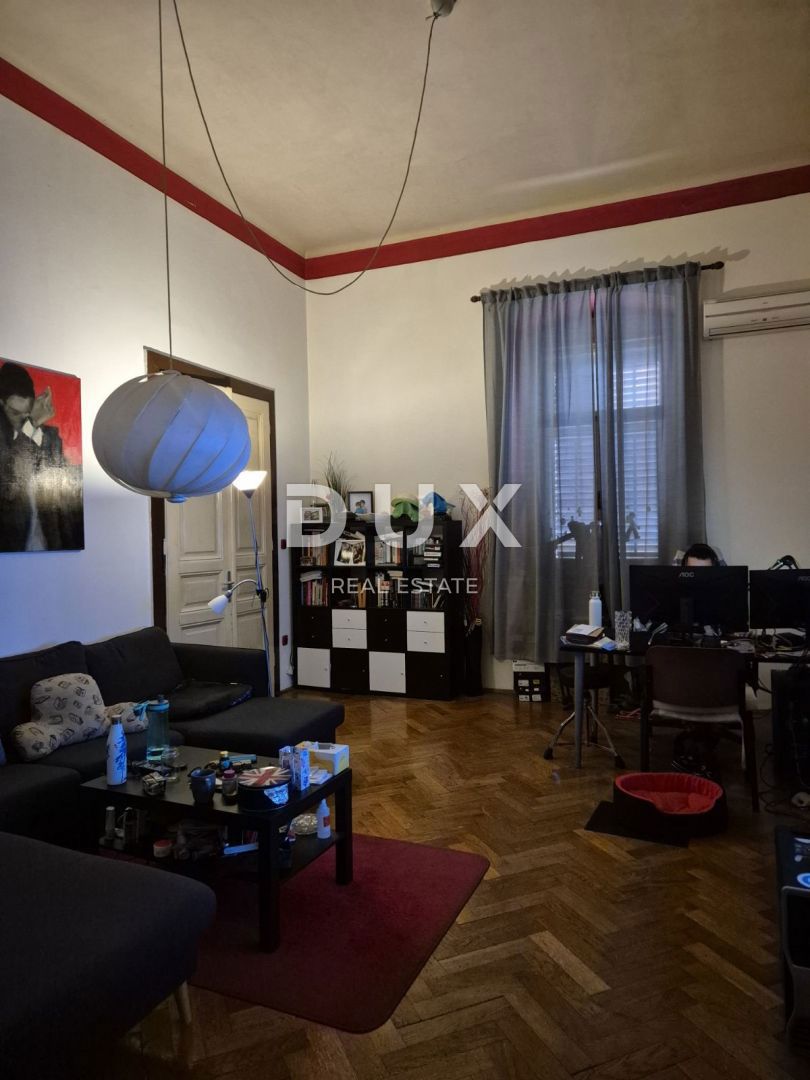 RIJEKA, CENTER - prostorno 3S+DB 