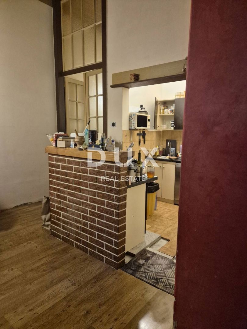 RIJEKA, CENTER - prostorno 3S+DB 